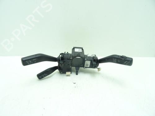 Used Steering column stalk VW PASSAT B7 Variant (365) 2.0 TDI (140 hp) 32330152
