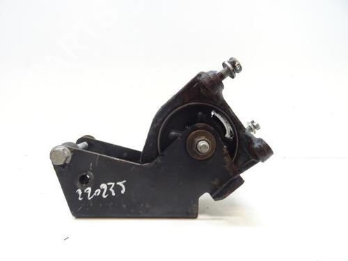 Engine mount RENAULT TRAFIC Van (T_, P_, V_) 2.1 D BP21968680M89