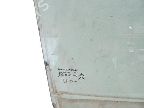 Used Front right door window Front right door window 38021971 38021971