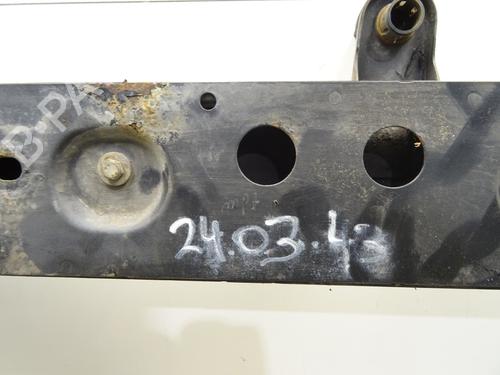 Crossmember RENAULT CLIO III (BR0/1, CR0/1) 1.5 dCi (BR17, CR17) | BP29243070C162 