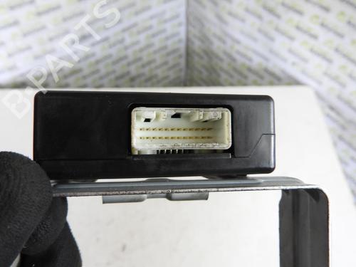 Used Electronic module Electronic module PEUGEOT 4007 (VU_, VV_) 2.2 HDi (156 hp) 21969845 21969845