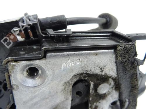 Rear left lock RENAULT TWINGO III (BCM_, BCA_) 0.9 TCe 95 | BP29838644C100