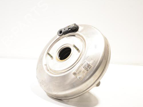 Used Servo brake MINI MINI COUNTRYMAN (F60) Cooper SE ALL4 (224 hp) 31610790