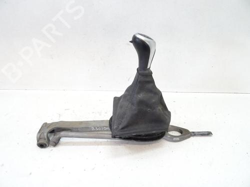 Used Gear lever BMW 1 (F20) 116 d (116 hp) 21972615
