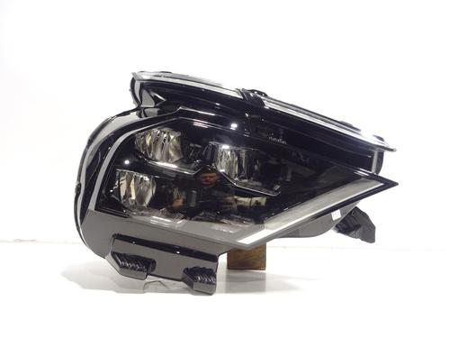 Used Right headlight CITROËN C4 III (BA_, BB_, BC_) 1.2 Hybrid 136 (BAHPYJ) (136 hp) 29477508