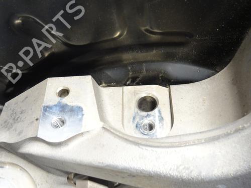 Used Right rear steering knuckle Right rear steering knuckle RENAULT MEGANE E-TECH SUV EV60 (BNJ1) (218 hp) 39728853 39728853
