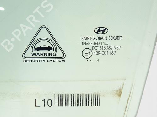 dr-rude-ventre-foran-hyundai-i30-estate-pde-2017-39085817 main image