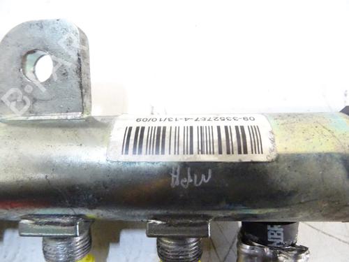 injection-rail-opel-corsa-d-s07-2006-2007-2008-2009-2010-2011-2012-2013-2014-2015-31970858 main image