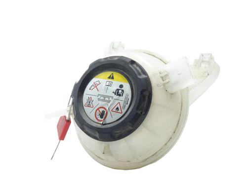 expansion-tank-vw-golf-vii-5g1-bq1-be1-be2-2012-2013-2014-2015-2016-2017-2018-2019-2020-2021-33236834 main image