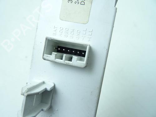 display-monitor-suzuki-sx4-ey-gy-2006-33314464 main image