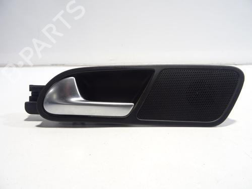 Used Rear left interior door handle VW TIGUAN (5N_) 2.0 TDI (140 hp) 28164546