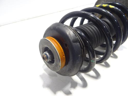 Used Right front shock absorber Right front shock absorber DS DS 5 (KF_) 2.0 BlueHDi 180 (180 hp) 30106650 30106650
