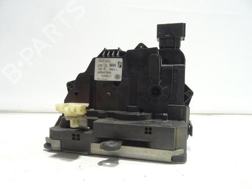 Venstre foran lås OPEL CORSA E (X15) 1.3 CDTI (08, 68) (95 hp) 24202350
