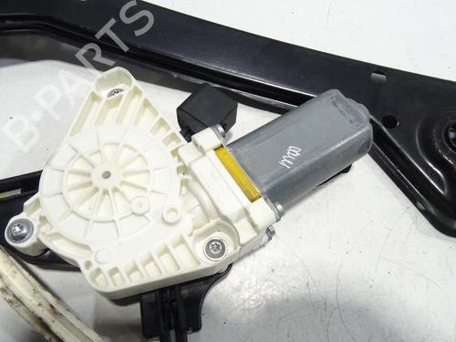 Used Rear right window mechanism Rear right window mechanism MERCEDES-BENZ CLA Shooting Brake (X117) CLA 180 (117.942) (122 hp) 32468268 32468268