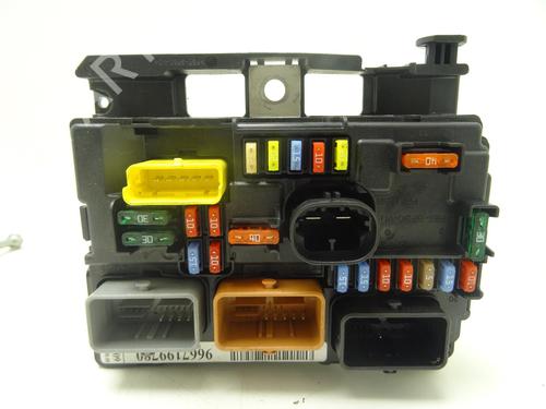 Electronic module CITROËN C3 Picasso (SH_) 1.6 HDI 90 | BP33963221M83  - Image 15