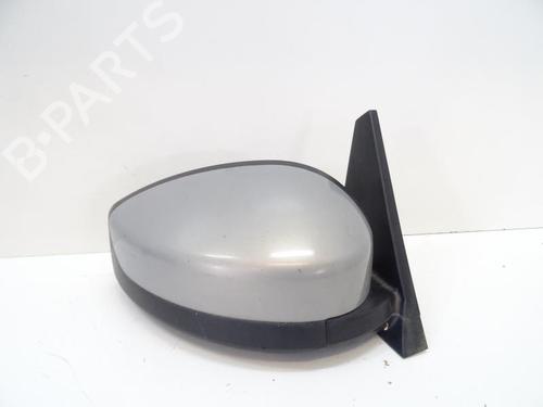 Used Right mirror Right mirror 20057454 20057454