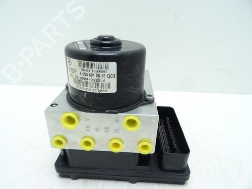 Used ABS pump MERCEDES-BENZ C-CLASS Coupe (CL203) C 220 CDI (203.708) (150 hp) 29631486