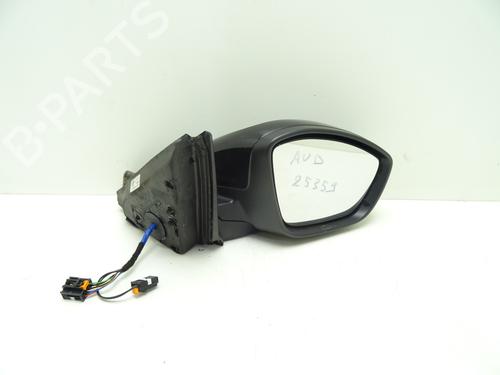Used Right mirror OPEL CORSA F (P2JO) 1.2 (68) (101 hp) 28133526