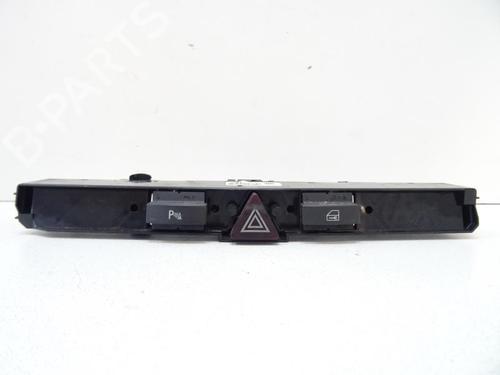 Used Warning switch Warning switch OPEL ZAFIRA / ZAFIRA FAMILY B (A05) 1.7 CDTI (M75) (125 hp) 20043435 20043435