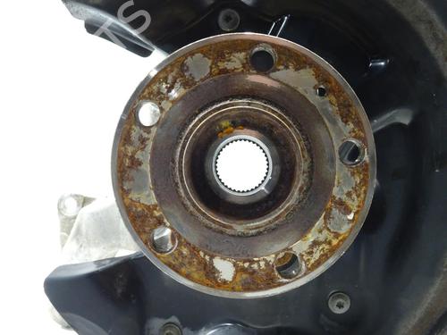Left rear steering knuckle AUDI A3 (8P1) 2.0 TDI quattro | BP29585681M27 