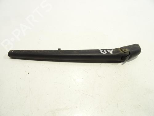 Used Rear windshield wiper arm FIAT SEICENTO / 600 (187_) 1.1 (187AXB, 187AXB1A, 187AXC1A02) (54 hp) 20290805
