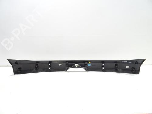 Pynteleist til bakluke PEUGEOT 208 II (UB_, UP_, UW_, UJ_) 1.2 PureTech 75 | BP25282694C151 