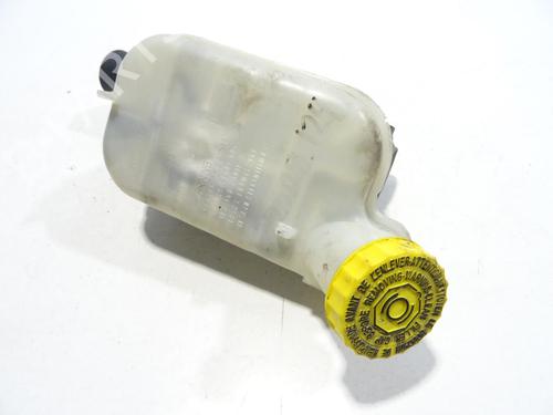 Brake master cylinder CHRYSLER VOYAGER IV (RG, RS) 2.8 CRD | BP29340820M77 