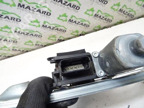 Used Rear right window mechanism Rear right window mechanism PEUGEOT 308 SW I (4E_, 4H_) 1.6 HDi (109 hp) 20070504 20070504