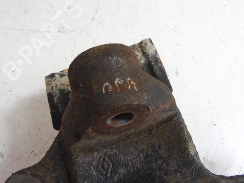 Used Left front steering knuckle Left front steering knuckle RENAULT LAGUNA III (BT0/1) 1.5 dCi (BT00, BT0A, BT0T, BT1J) (110 hp) 21971376 21971376