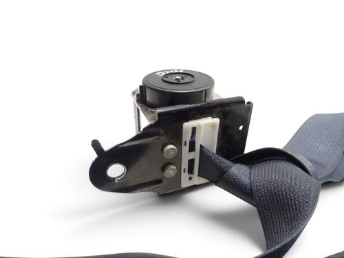 Used Rear left seatbelt Rear left seatbelt CITROËN C4 AIRCROSS 1.6 HDi 115 AWC (114 hp) 39565515 39565515