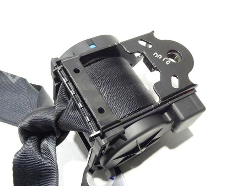 Used Rear right seatbelt Rear right seatbelt MG MG ZS SUV (AZS1) 1.0 T-GDi (111 hp) 27928166 27928166