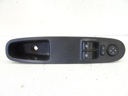 Used Left front window switch FIAT PUNTO EVO (199_) 1.3 D Multijet (199AXC1A, 199BXC1A, 199AXT1A, 199BXT1A) (75 hp) 20064293