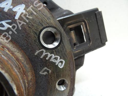 Used Left front steering knuckle Left front steering knuckle RENAULT MEGANE III Grandtour (KZ0/1) 1.5 dCi (KZ09, KZ0D, KZ1G, KZ29, KZ14, KZ1W, KZ10, KZ1F,... (110 hp) 20063874 20063874