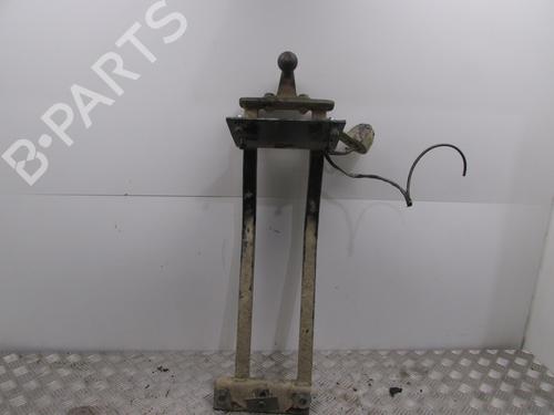Used Tow ball/Mechanism OPEL ASTRA F Hatchback (T92) 1.7 TDS (F08, M08, F68, M68) (82 hp) 23979469