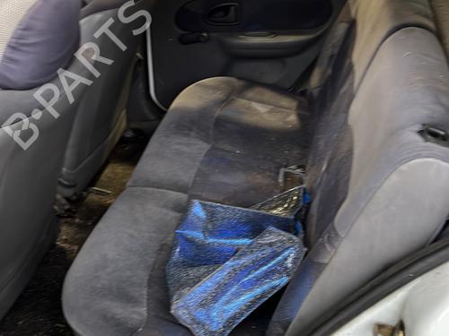 Third brake light RENAULT CLIO II Hatchback Van (SB0/1/2_) 1.9 D (SB0R) | BP32063812L11 