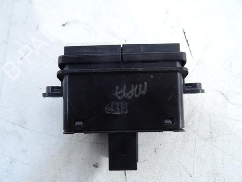 Used Warning switch Warning switch ALFA ROMEO MITO (955_) 1.3 MultiJet (955AXP1A, 955AYC1A) (95 hp) 32113349 32113349
