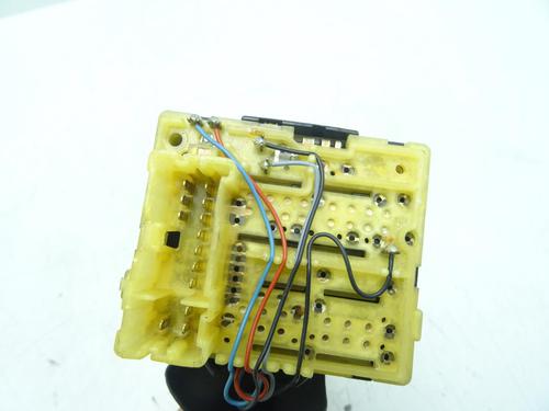 Used Steering column stalk Steering column stalk OPEL VIVARO B Van (X82) 1.6 CDTI (05) (146 hp) 33723407 33723407