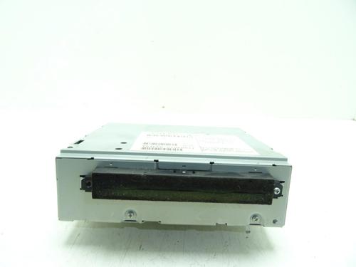 radio-volvo-v50-545-2003-2004-2005-2006-2007-2008-2009-2010-2011-2012-32094132 main image