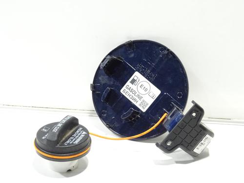 fuel-flap-ssangyong-tivoli-2015-29204248 main image