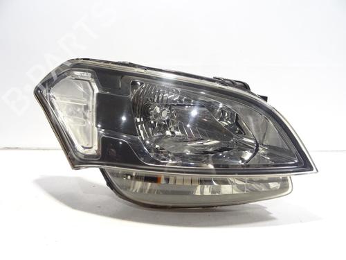 Używane Lampa przednia prawa KIA SOUL I (AM) 1.6 CRDi 128 (126 hp) 29896077