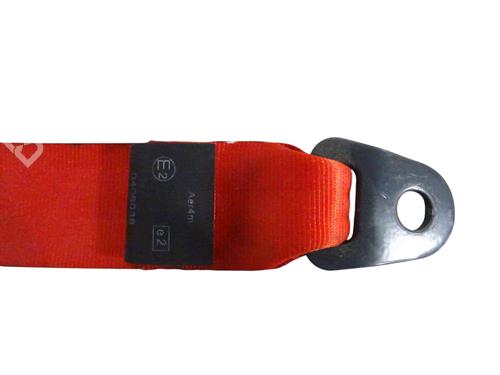 front-right-seatbelt-dacia-sandero-2008-38296823 main image