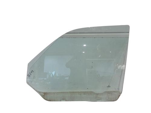 Used Front left door window Front left door window 39085546 39085546