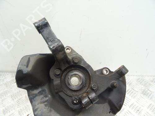 Right front steering knuckle HYUNDAI SANTA FÉ II (CM) 2.2 CRDi GLS 4x4 | BP30104051M26 