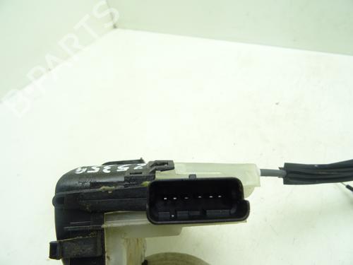 Front left lock OPEL CORSA F (P2JO) 1.2 (68) | BP28140332C98 