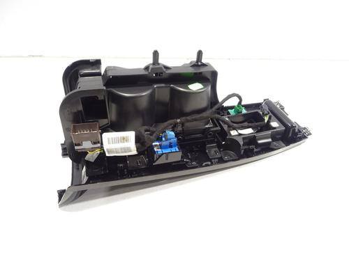 Used Middle console Middle console CITROËN C4 III (BA_, BB_, BC_) 1.2 Hybrid 136 (BAHPYJ) (136 hp) 29481285 29481285