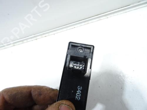 Left rear window switch JAGUAR X-TYPE I (X400) 2.5 V6 All-wheel Drive | BP32145196I29 - Image 3