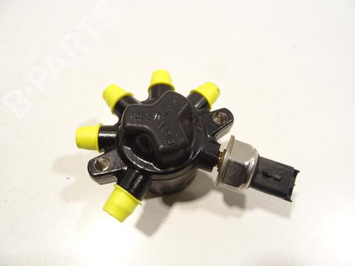 Injection rail FORD TOURNEO CONNECT 1.8 TDCi | BP29428508M98 