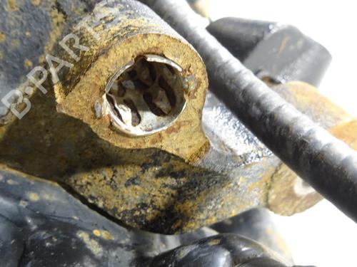 Right rear steering knuckle LAND ROVER FREELANDER I (L314) 2.0 DI 4x4 | BP25141178M28 