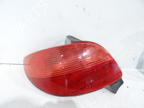 Used Left taillight PEUGEOT 206 Hatchback (2A/C) 1.9 D (69 hp) 31973370