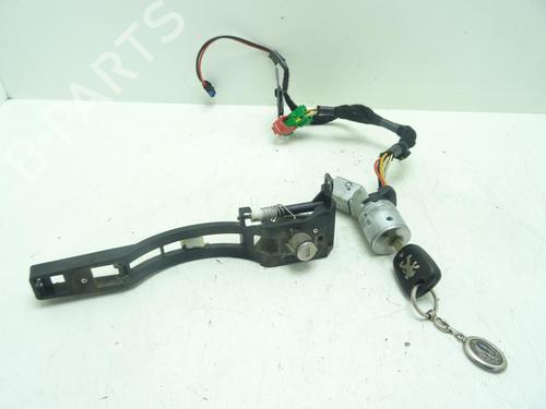 Used Ignition barrel Ignition barrel PEUGEOT 307 (3A/C) 2.0 HDi 110 (107 hp) 33738773 33738773